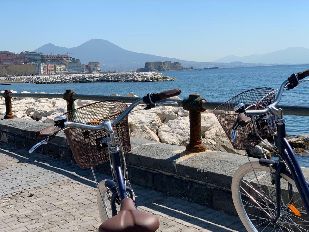 Casa D'Amare Bed & Breakfast Napoli Bagian luar foto